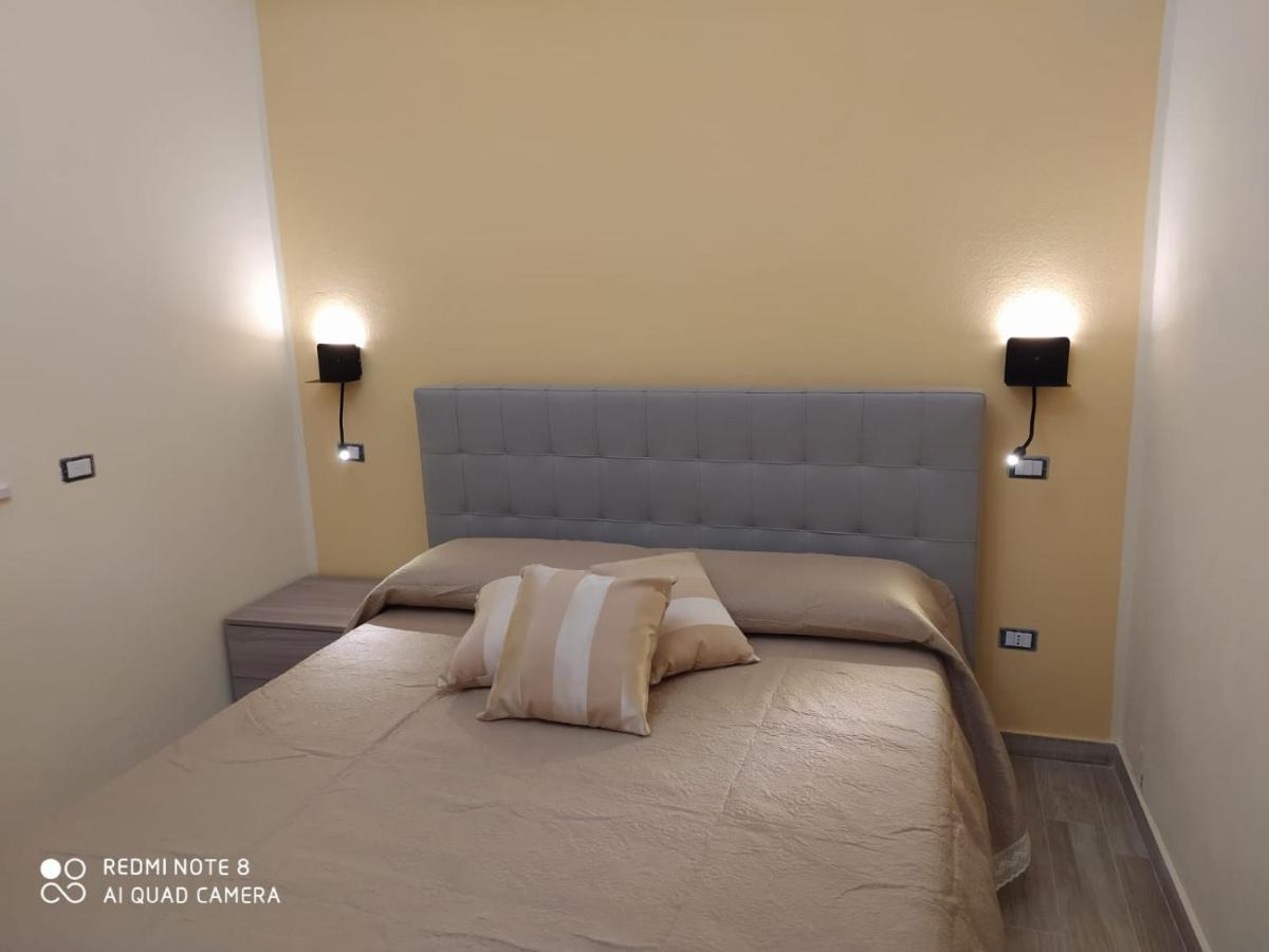 Luxury House Apartamento Cirò Marina Exterior foto